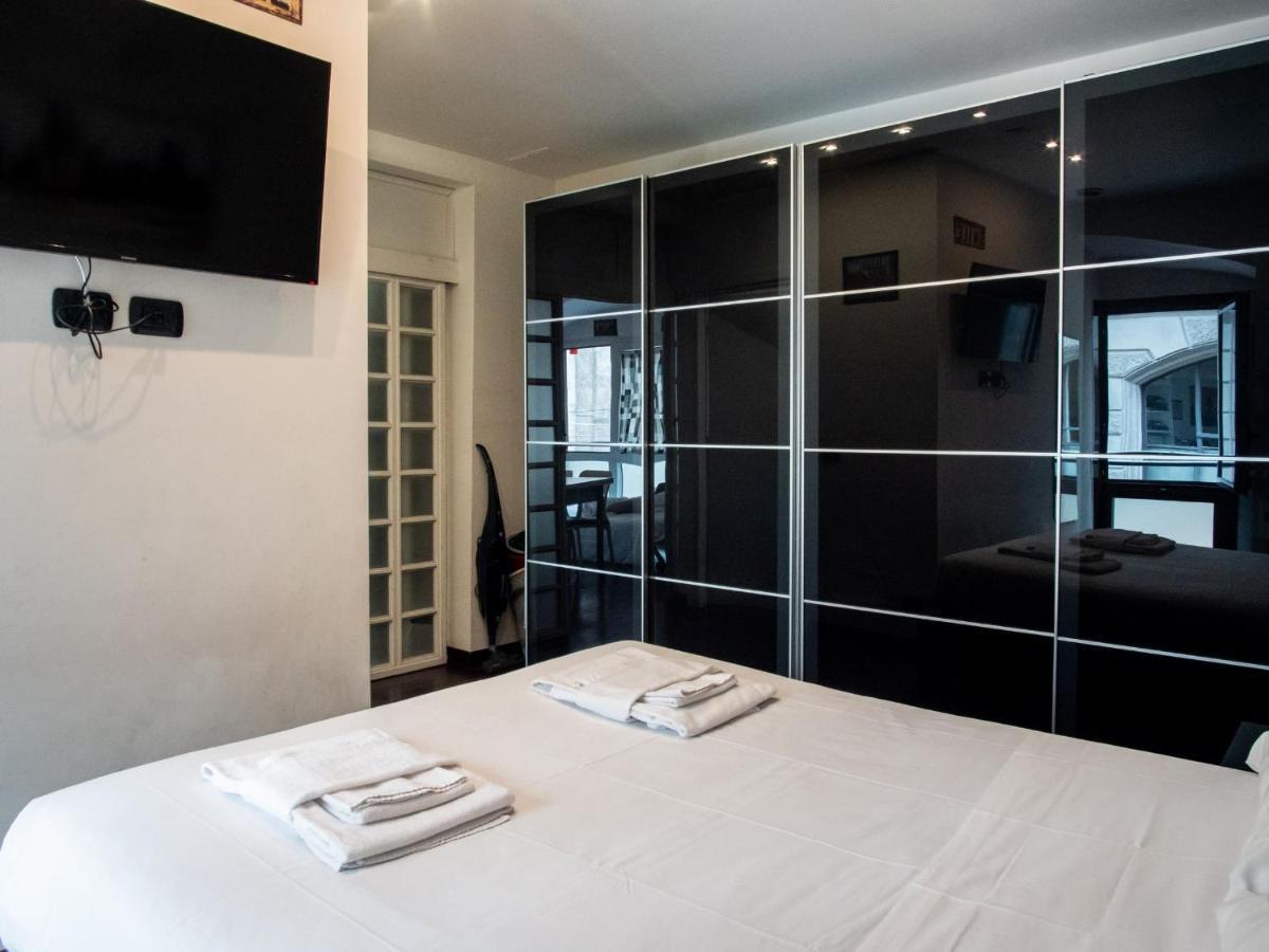 The Best Rent - Modern Duomo Apartment Милано Екстериор снимка
