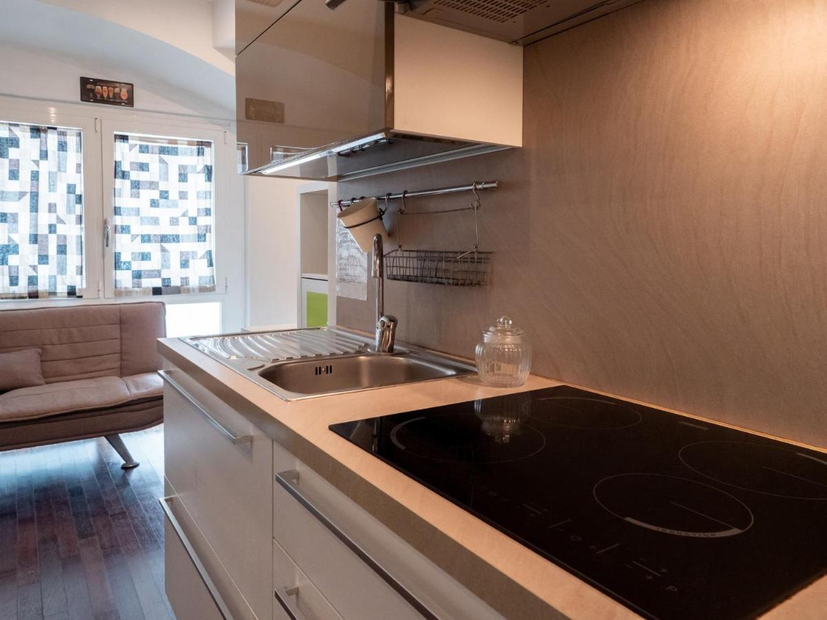 The Best Rent - Modern Duomo Apartment Милано Екстериор снимка
